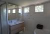 Spiekeroog Foto 11 Badezimmer mit Dusche und Badewanne